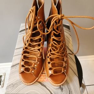 Jeffery Campbell Cordova size 7